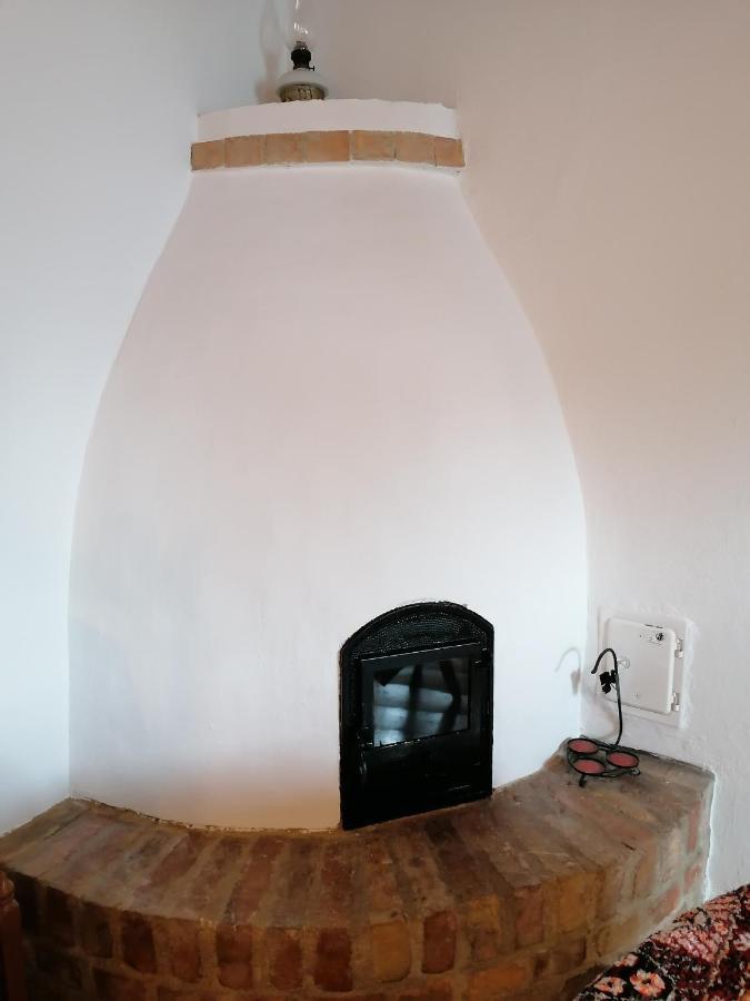 Zsambeki Vendeghaz -Anno1815- Hotel ภายนอก รูปภาพ